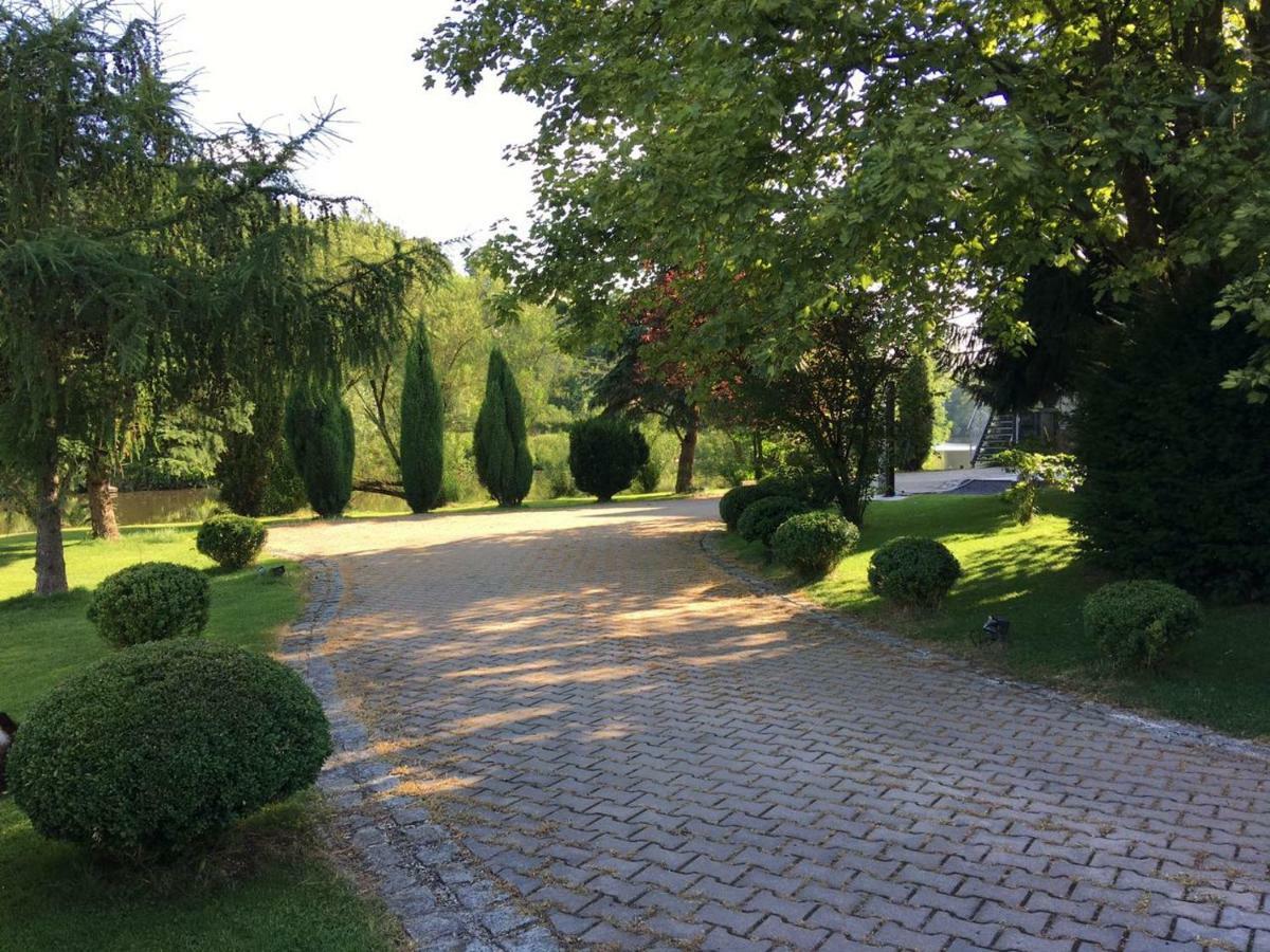Apartment Direkt An Der Waldnaab Нойштадт-ан-дер-Вальднааб Экстерьер фото
